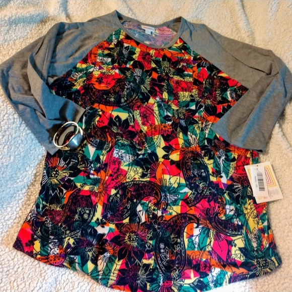 LuLaRoe Tops - Multicolored Floral and Paisley 2XL Randy
